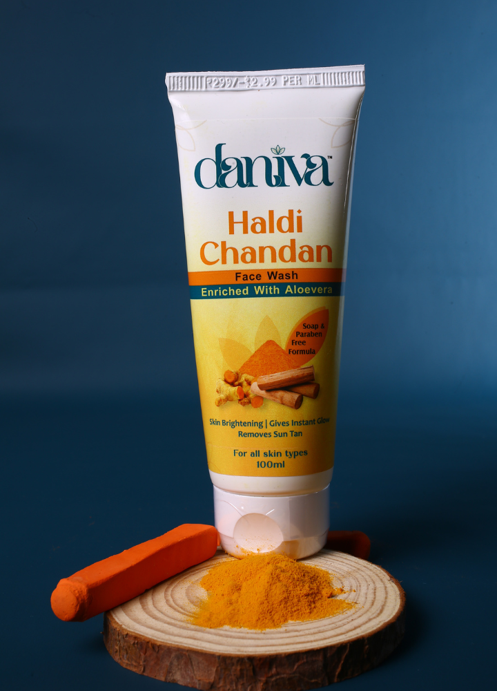 Haldi Chandan Face Wash Enriched With Aloevera